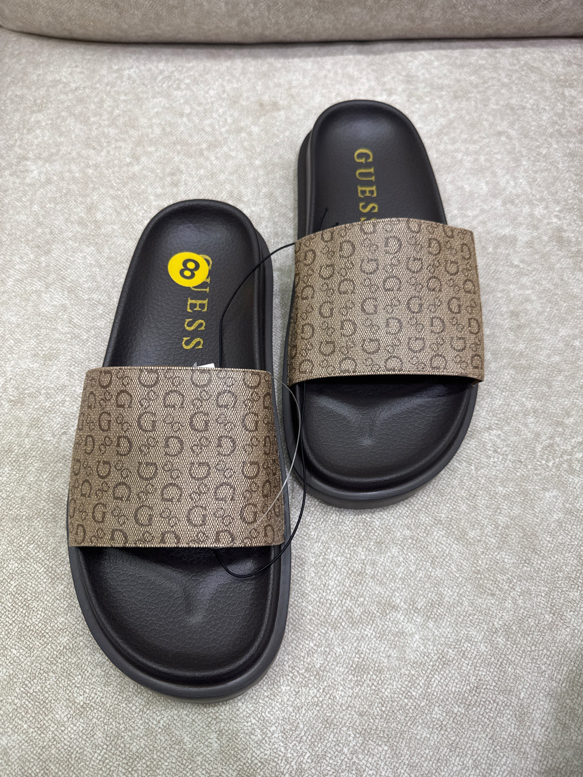 GUESS Margaria Slide