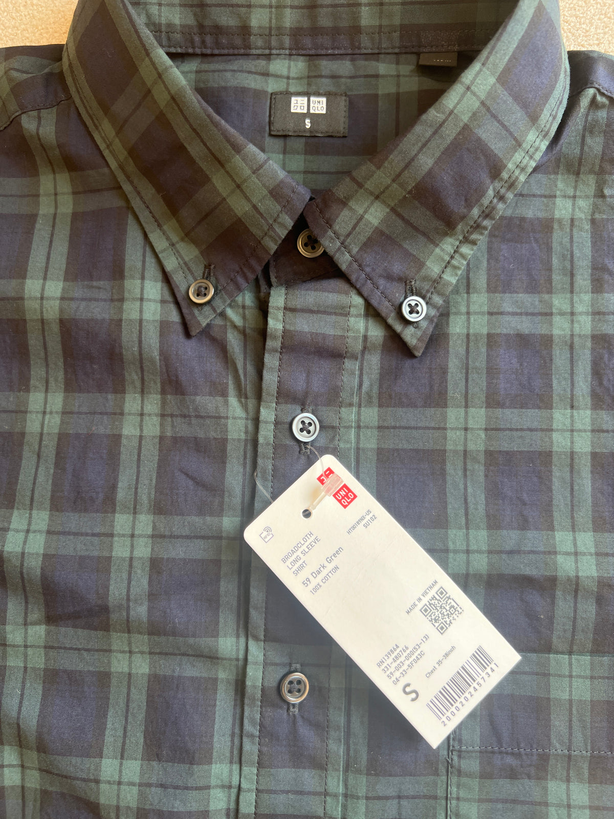 Uniqlo Extra Fine Cotton Broadcloth checked button-down shirt