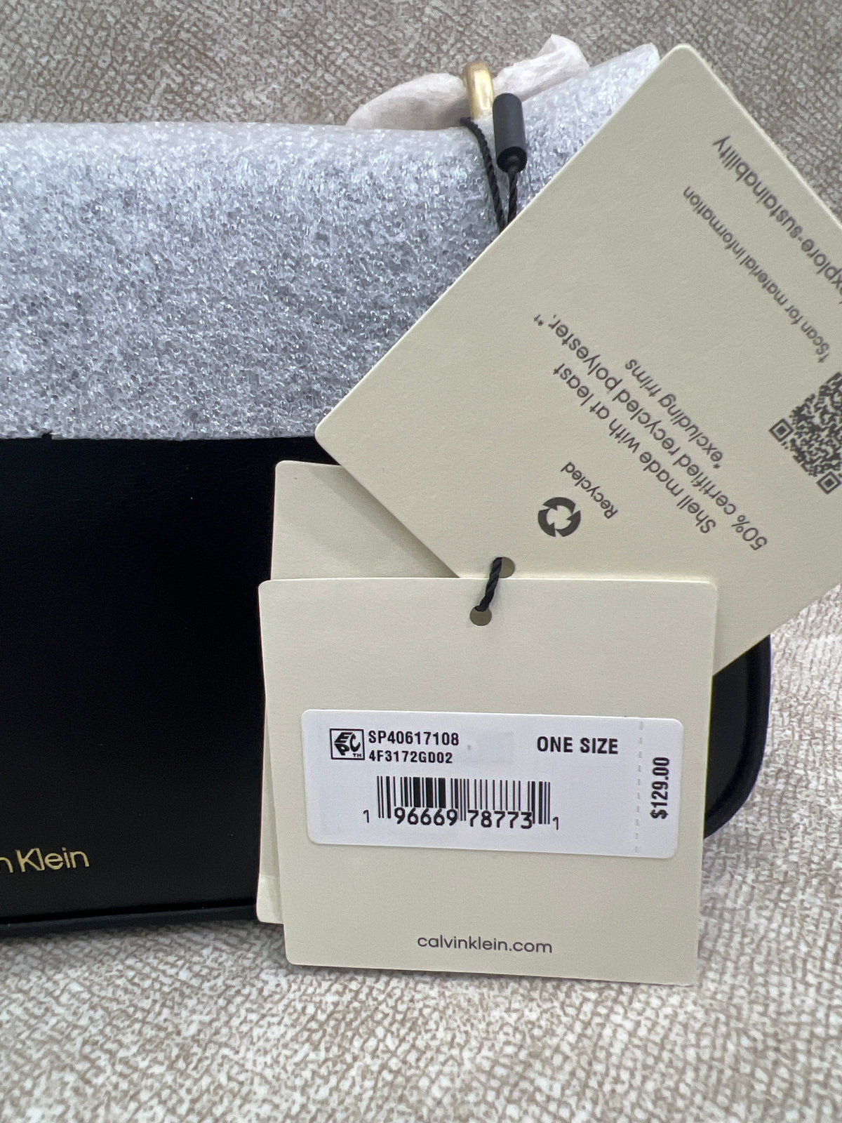 Calvin Klein Minimal Monogram Shoulder Bag in black