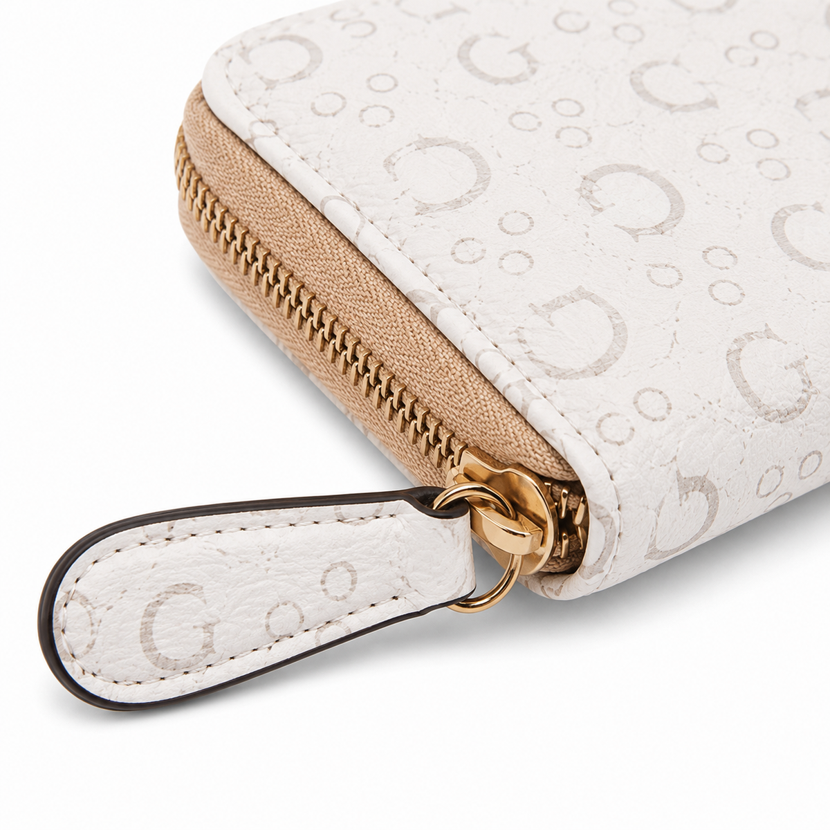 GUESS ISABELLA ZIP AROUND WALLET