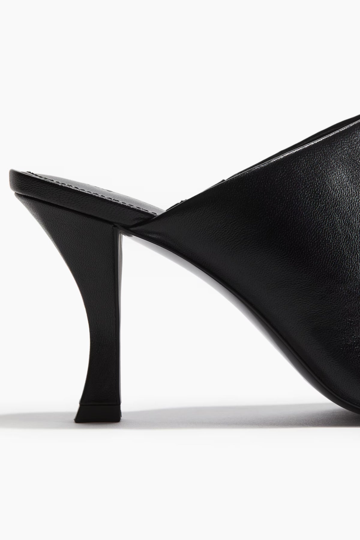 Heeled mules