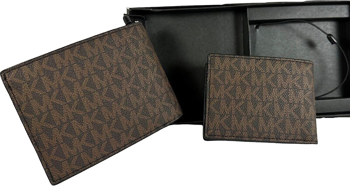Michael Kors Men's Gifting MK PVC Signature Wallet, khaki, Casual